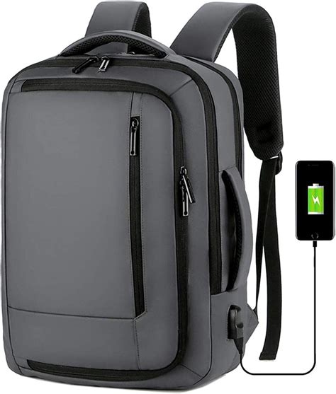 best small daypack for travel.